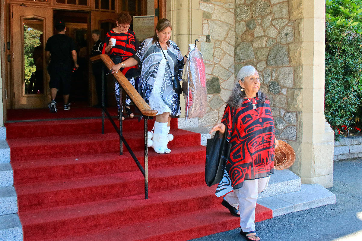 7781979_web1_PR.Tsimshian-dancers.GovernmentHousecontributed