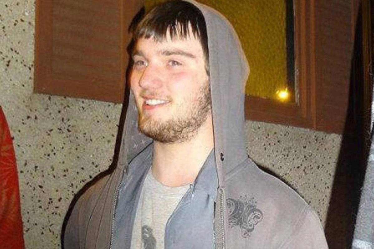 8044148_web1_copy_20170629-KCN-M-web1_copy_derek-saretzky-Facebook