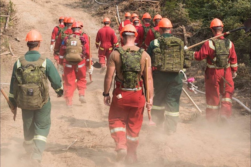 13483682_web1_180910-BPD-M-army-bc-wildfires