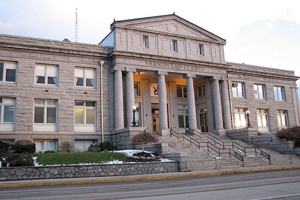 14147790_web1_170629-VMS-courthouse