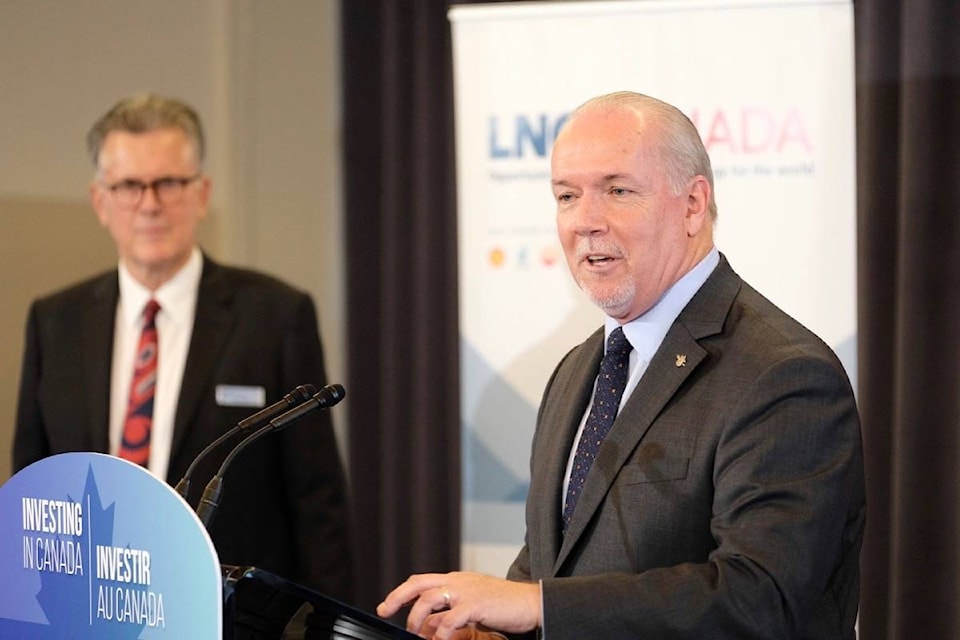 15109465_web1_20181002-BPD-Horgan-Calitz-LNGCanada-bcgov