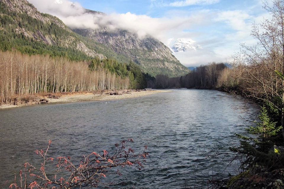 16106753_web1_Bella-Coola-River