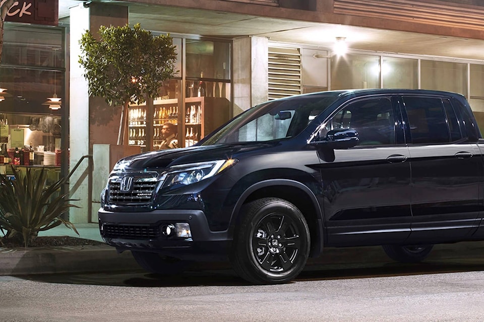 19346400_web1_191112-BPD-M-2019-Honda-Ridgeline-black-edition