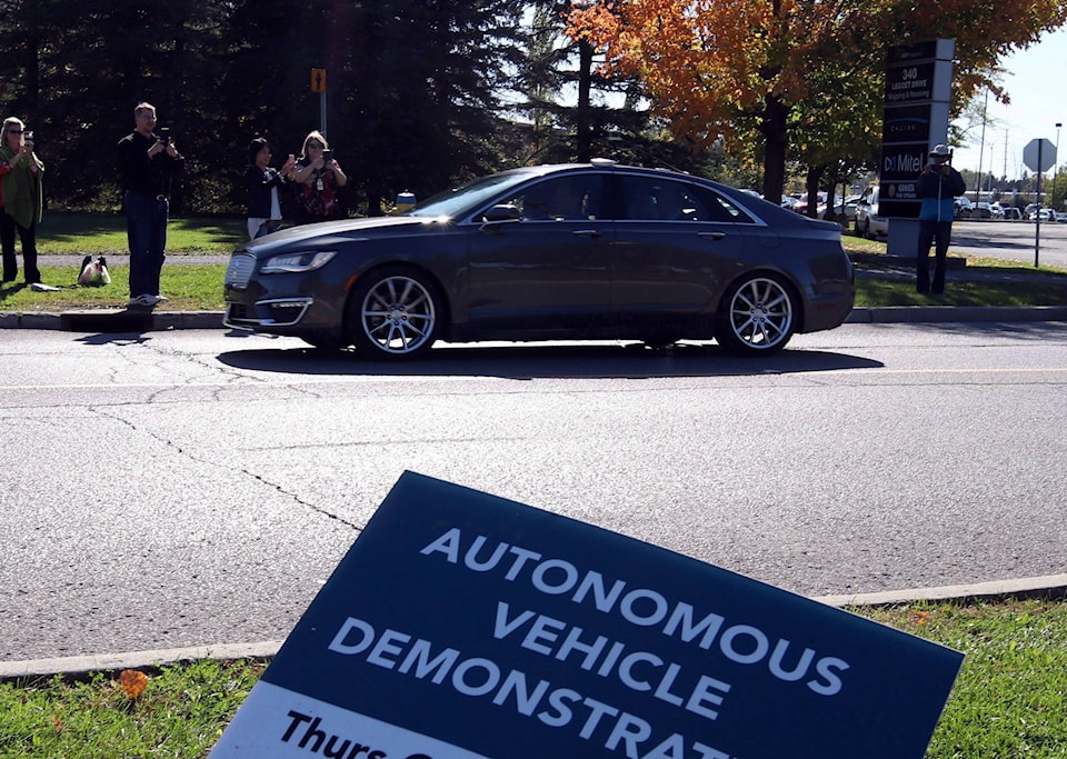 22410923_web1_200813-CPW-US-Autonomous-Vehicles-Blackberry_1