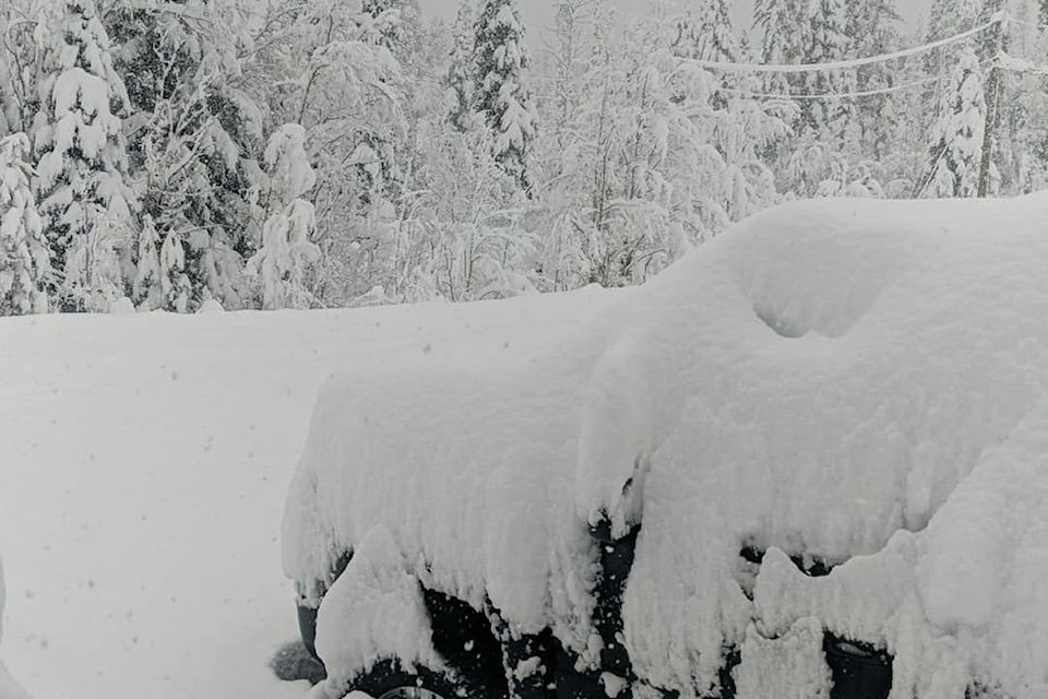 23466545_web1_201127-WLT-60-metres-snow_1