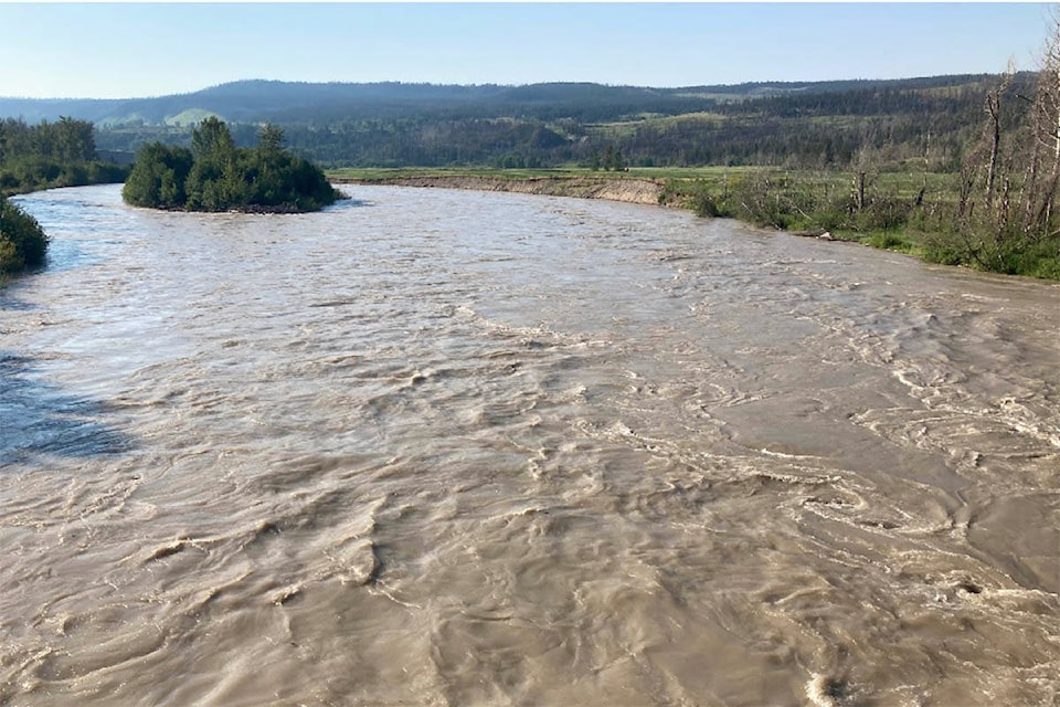 The Chilcotin River continues to rise as a flood warning has been issued for several waterways in the Chilcotin. (Photo submitted)