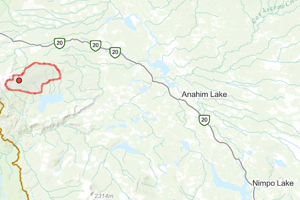 25803346_web1_210712-WLT-anahimlake-evacalert-fire_1