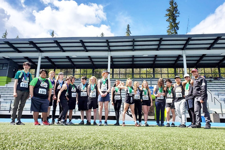 29325354_web1_220609-CMA-SAMS-Trackteam_1