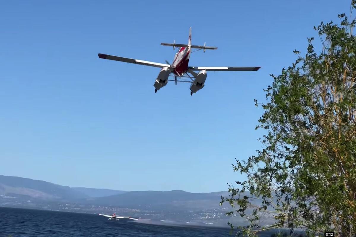 BC Wildfire air skimmers over Okanagan Lake Monday. (Steve Tidder)