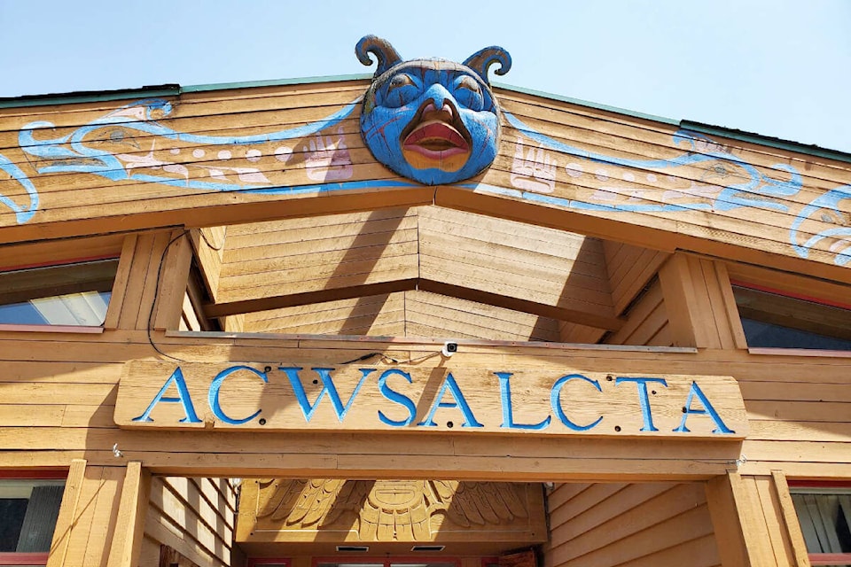 Acwsalcta School front. (Monica Lamb-Yorski photo - Williams Lake Tribune)