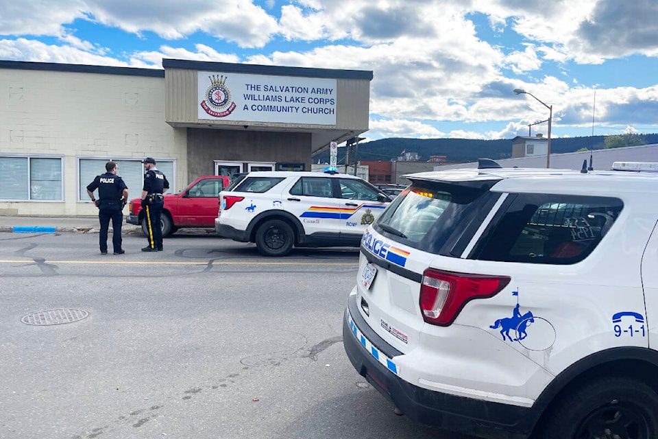 33936410_web1_230921-WLT-school-lockdown-RCMP-williamslake_1