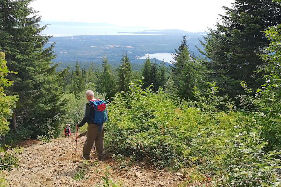 thierry-vrain-hiking2-aug2024