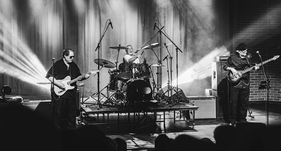 250416-cvr-stampeders