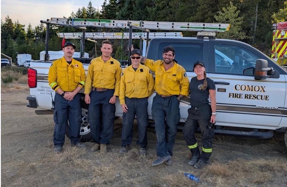 250827-cvr-comox-firefighters-wildfires