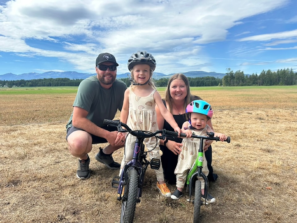 250730-cvr-yana-knopp-family