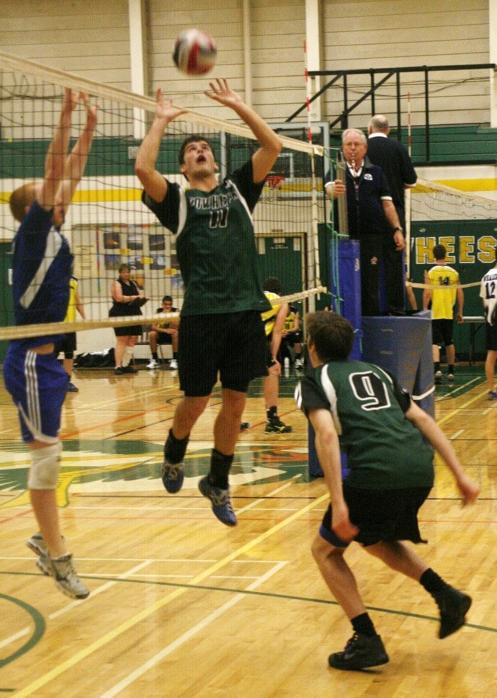 13550comox09vball