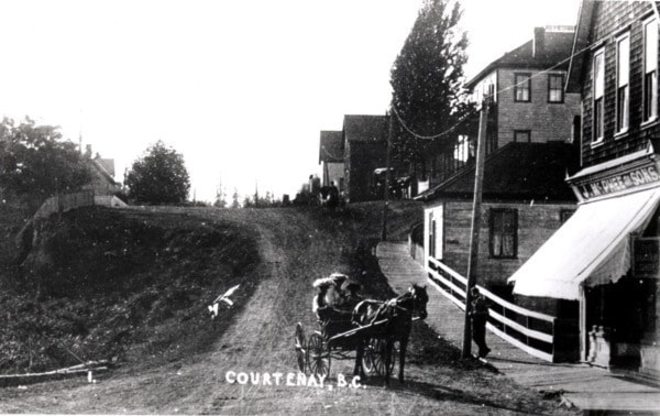 27384comox09lookback