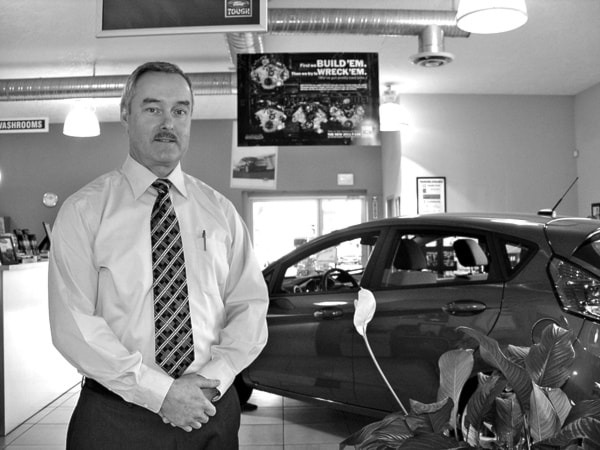 29338comox09Neil
