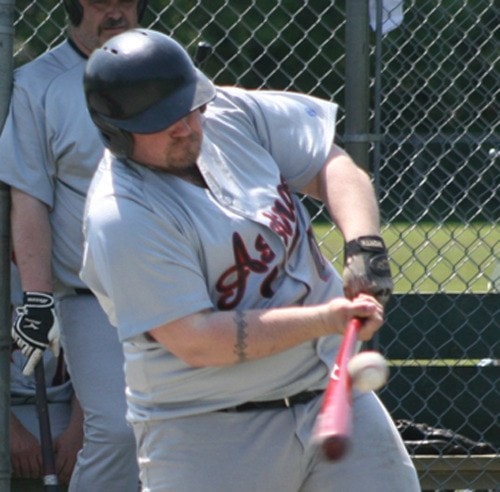 30095comox09batter