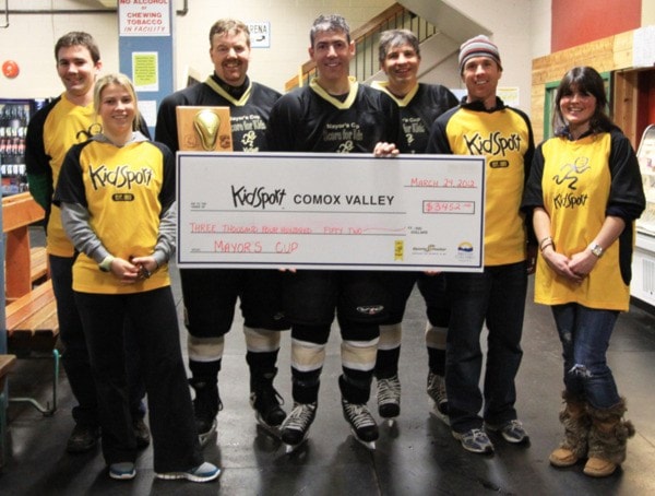 39445comox09mayorscup