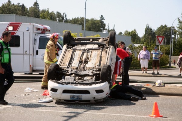 39588comox09mva