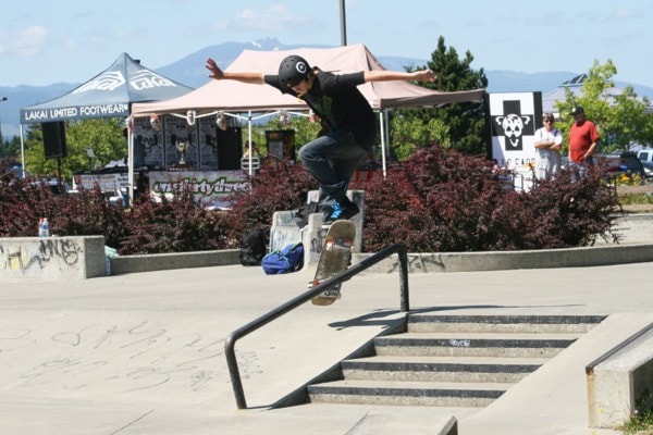 42904comox09SKATER