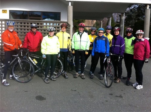 46482comox09cyclists