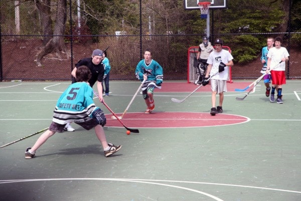 63755comox09A6hockey5x3.5