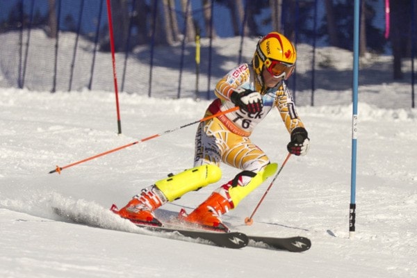 76942comox09skier