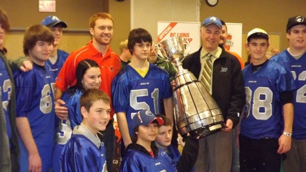 99499comox09greycup