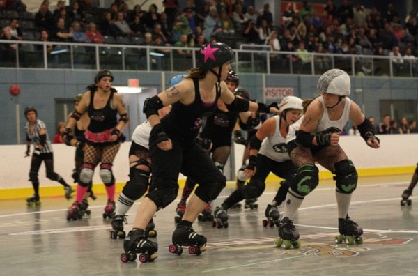 21713comox09rollerderby