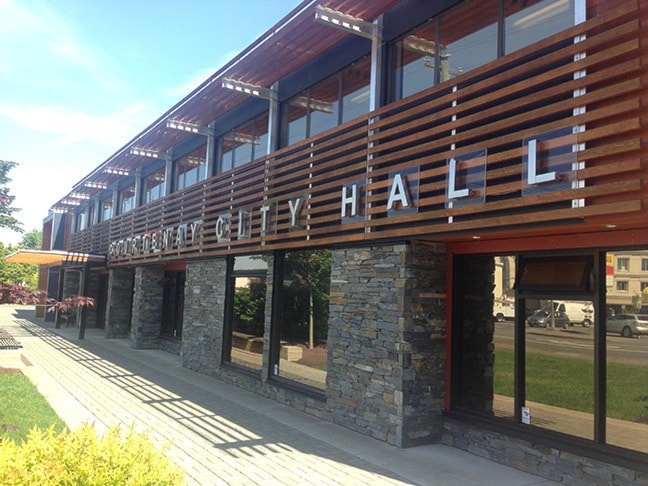 57685comox09cityhall