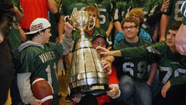 77867comox09greycup5x4.5cmyk