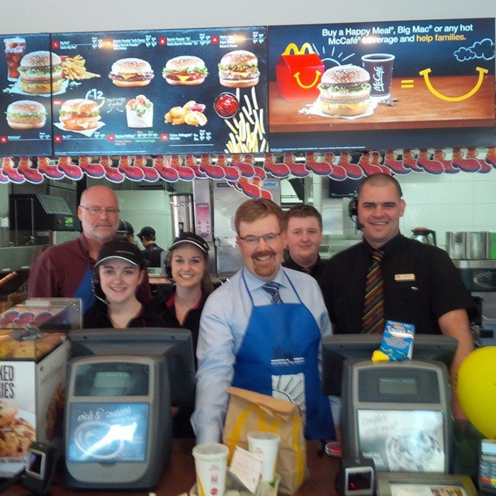 99046comox09McHappyDay2