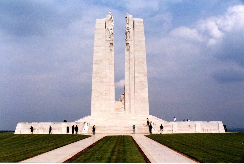 web1_170406-CVR-N-Vimy-Ridge-photo-by-Ken-MacLeod-1995