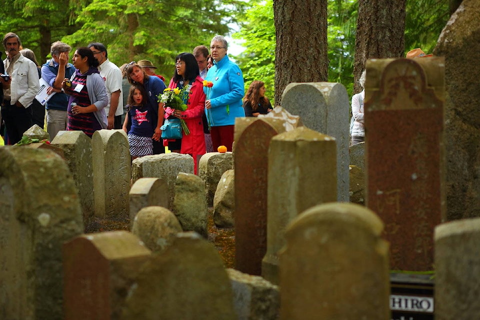 web1_Japanese-Cemetery-Cumberland-2