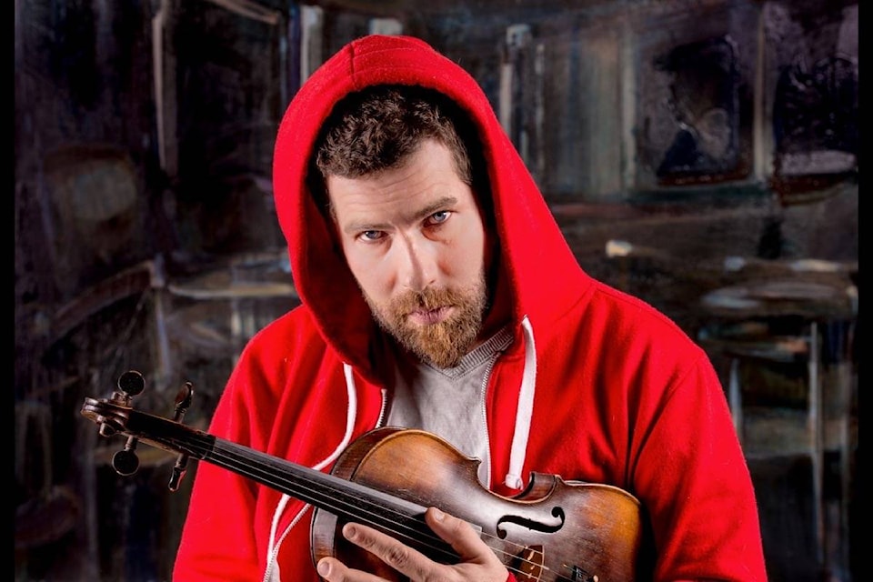 8161146_web1_170818-CVR-M-ashley-macisaac-solo-photo