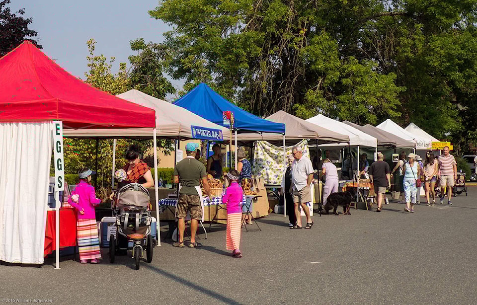 8257693_web1_170829-CVR-N-Market