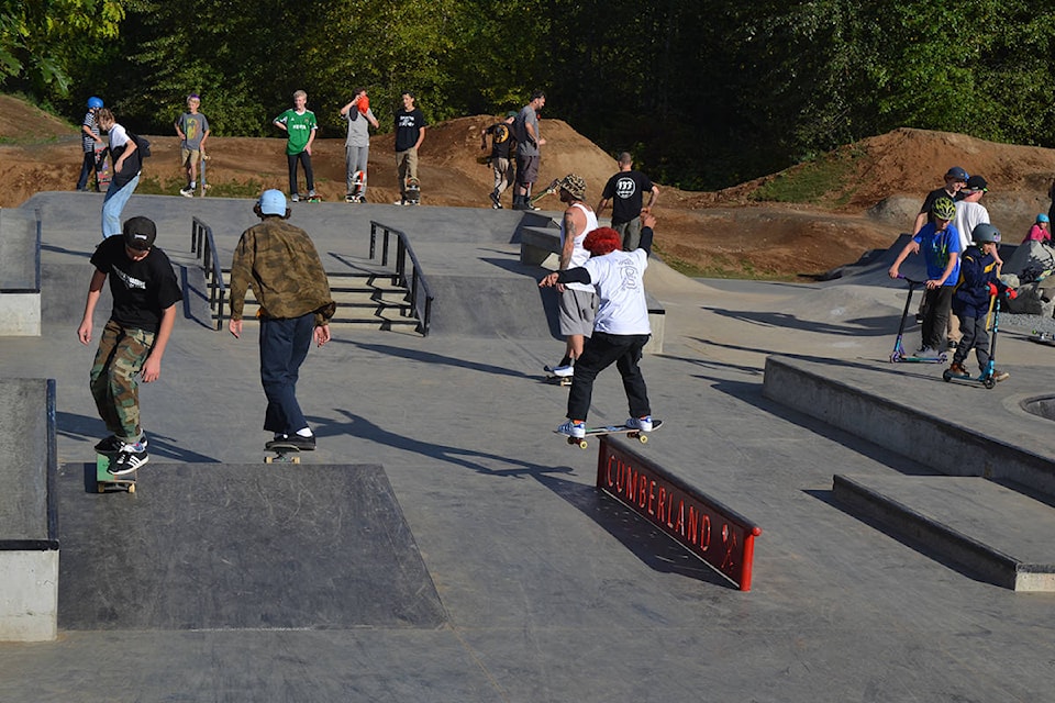 8608302_web1_170926-CVR-S-SkatePark2