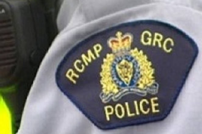 8765047_web1_170928-BPD-T-RCMP-BADGE