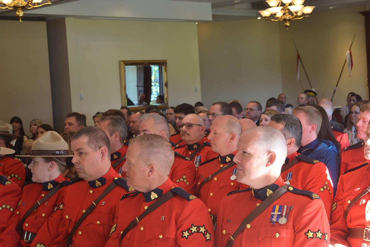 8812850_web1_171010-CVR-N-RCMP2