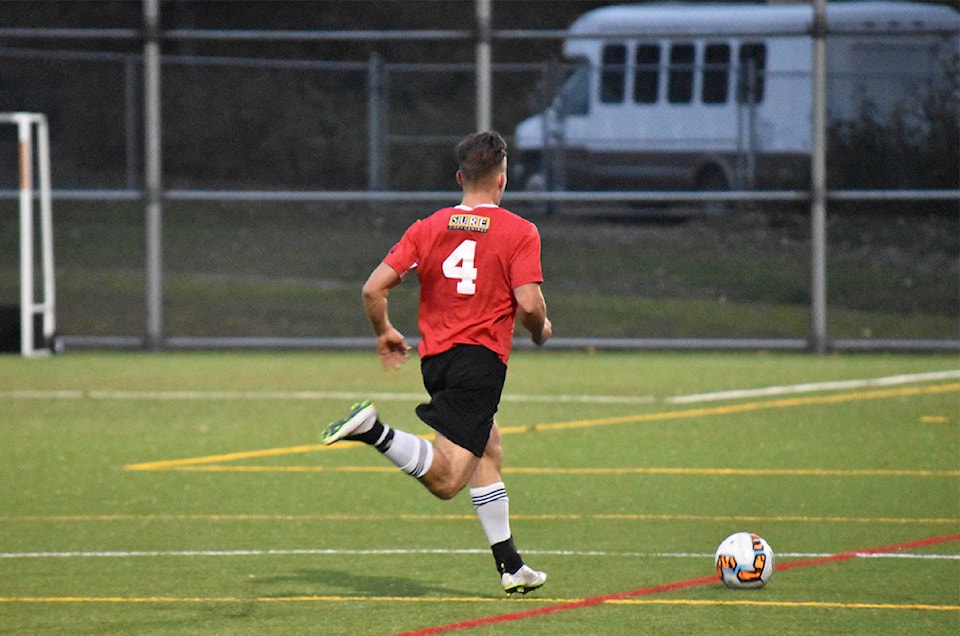 8952131_web1_171019-CVR-S-SoccerGame