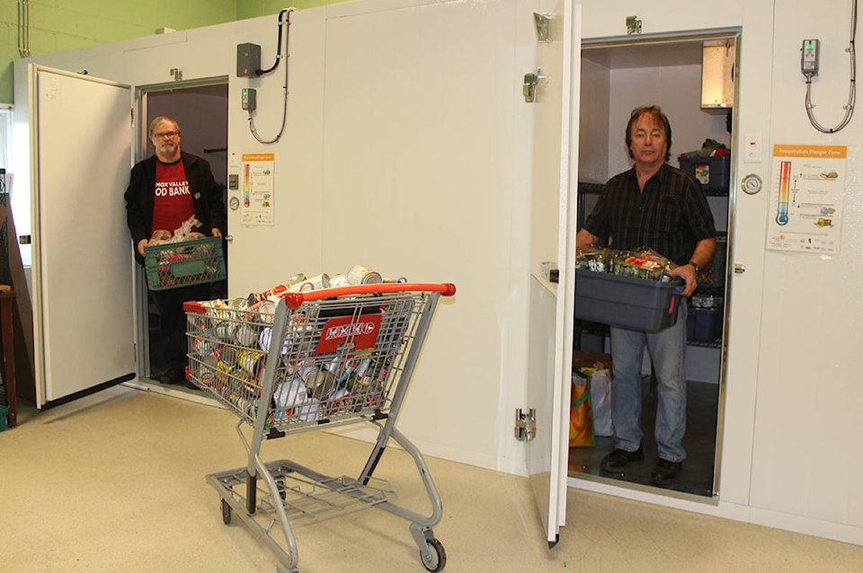 10196489_web1_180118-CVR-C-Foodbank