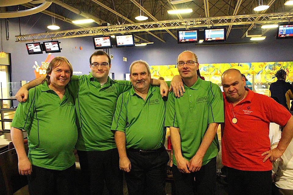 11544190_web1_Special-O-bowlers