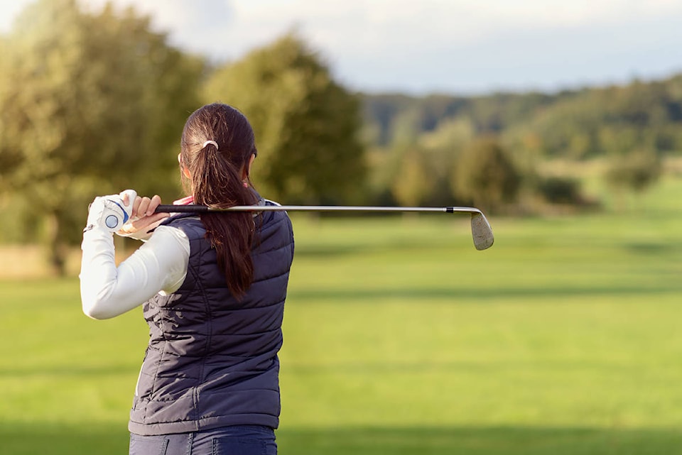 12917025_web1_180731-CVR-S-womensgolf