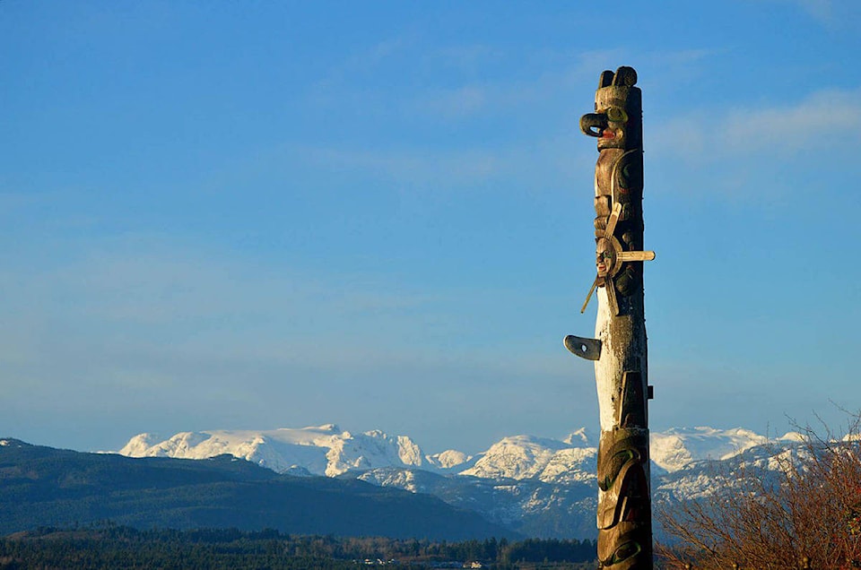 13572573_web1_filberg-totem