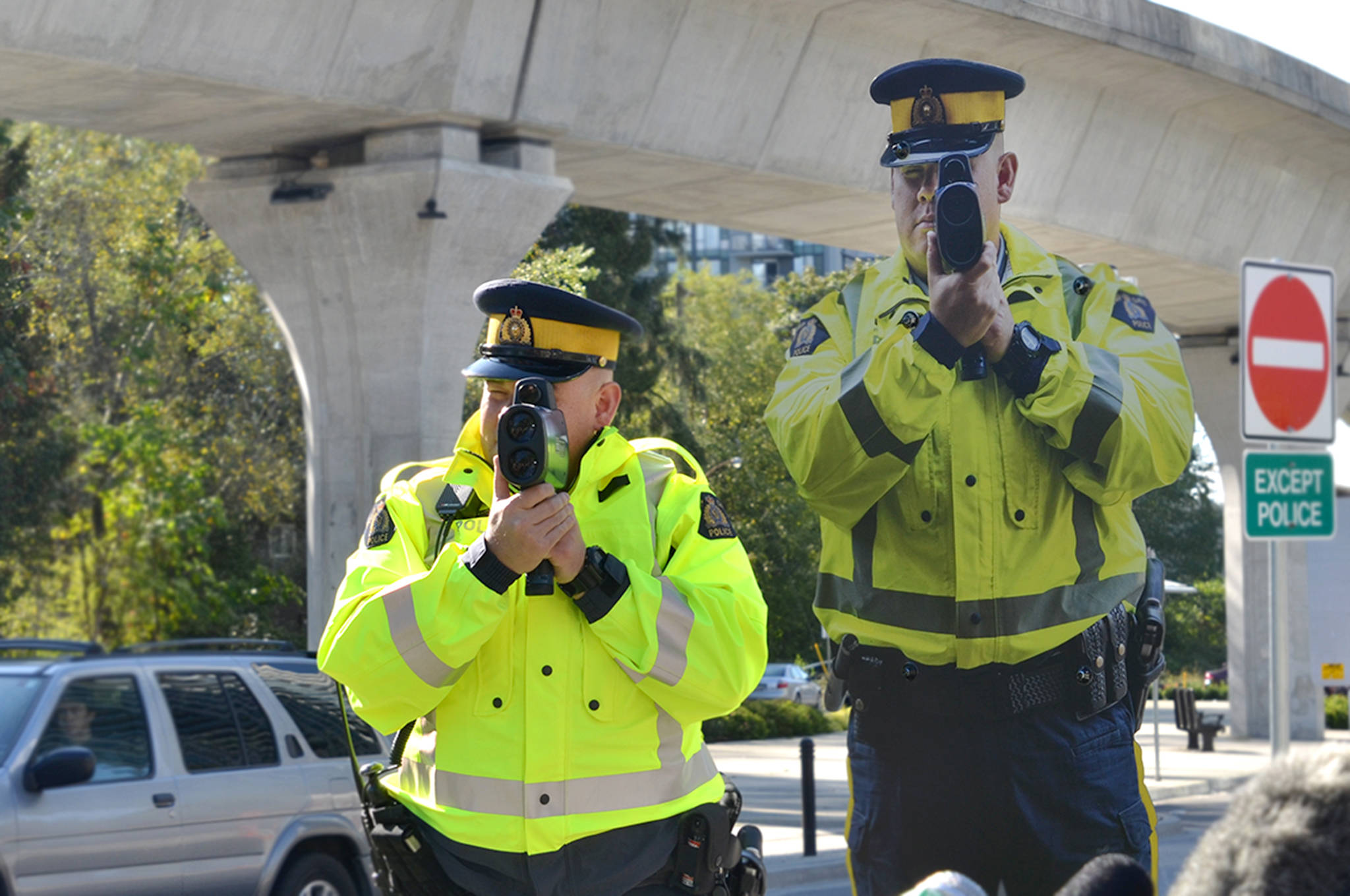 13599659_web1_copy_Scarecrow_RCMP