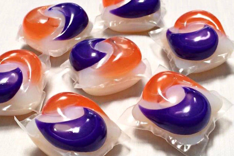 14598641_web1_10277256_web1_180121-BPD-M-Tide_pods-1200x800