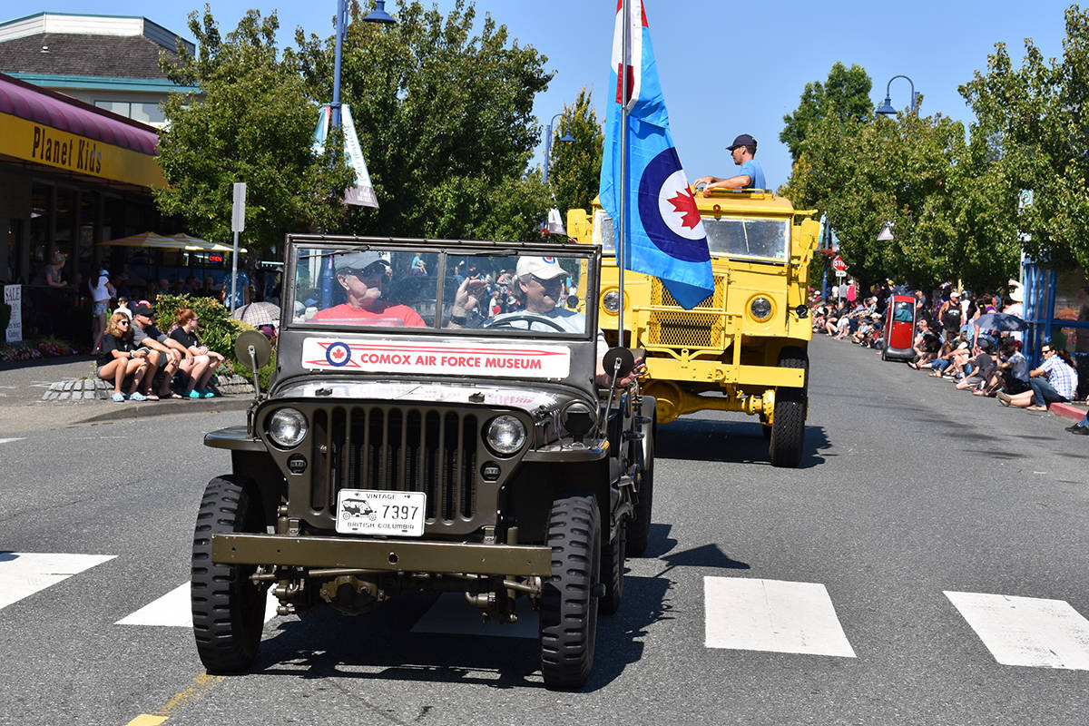 17988935_web1_190805-CVR-C-NDparade18