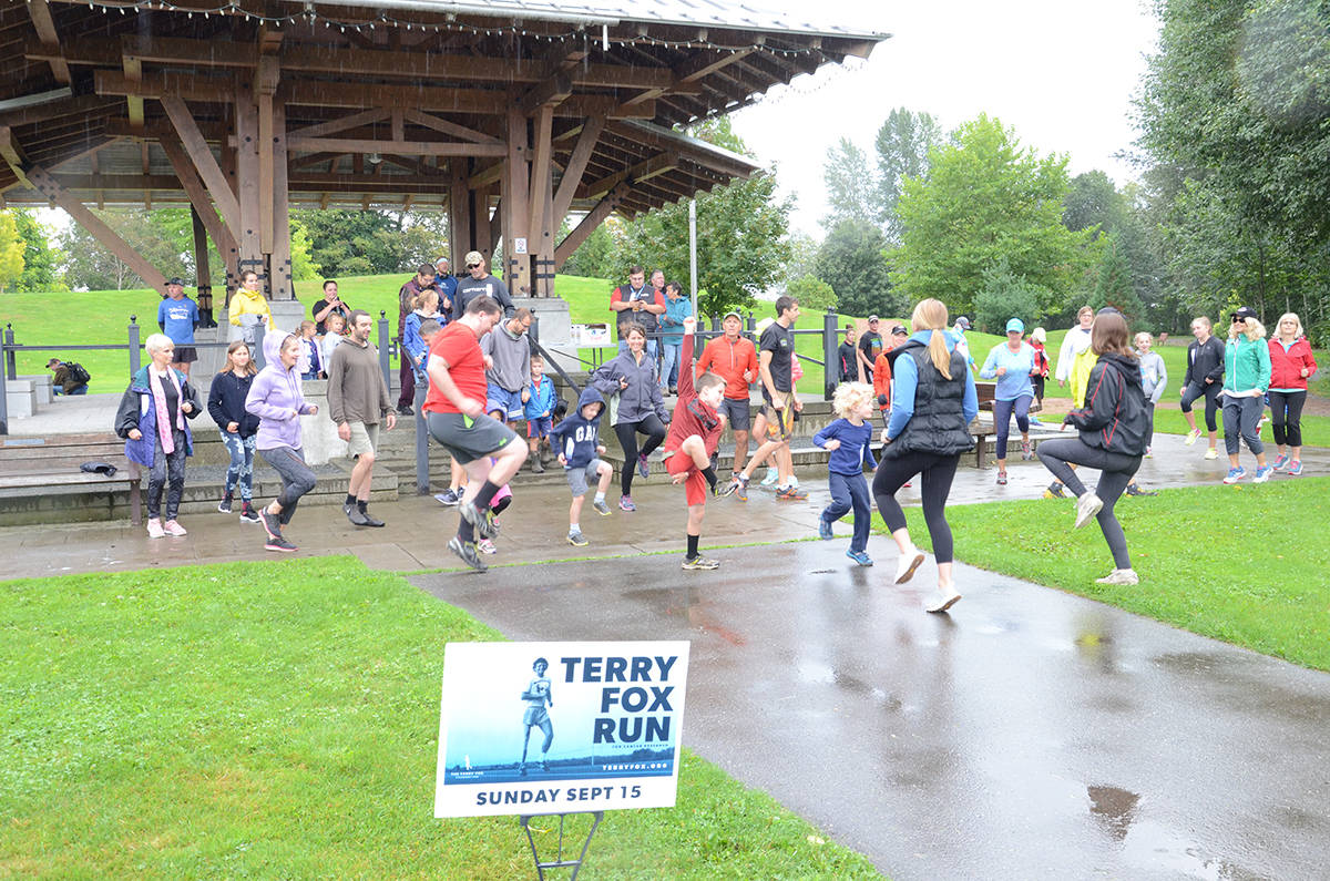 18531320_web1_190915-CVR-Fox-Run-warmup